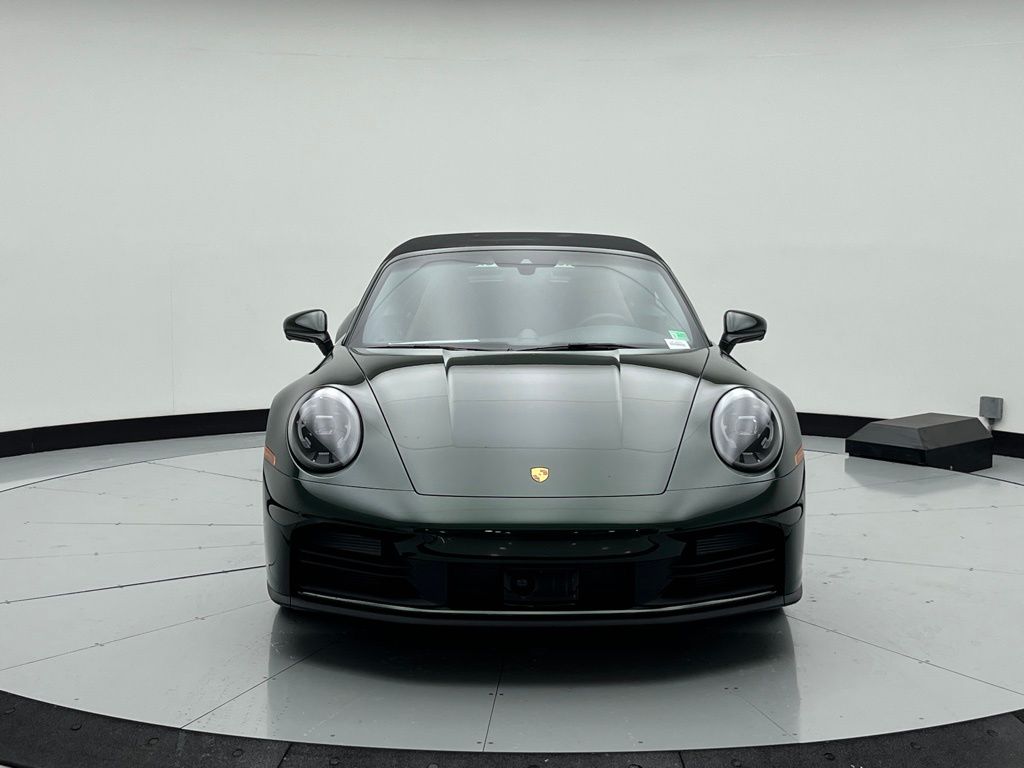 Thumbnail: 2026 Porsche 911 - 6
