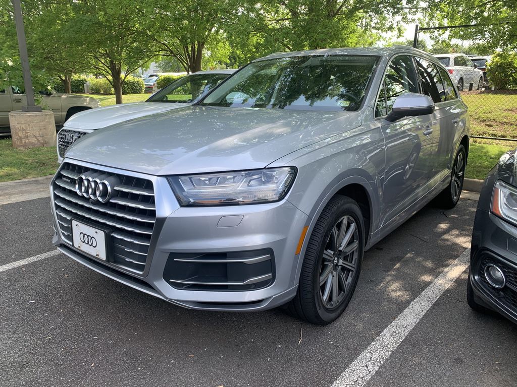 Thumbnail: 2019 Audi Q7 - 2