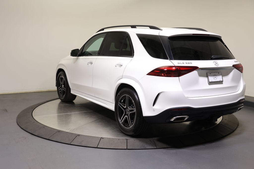 Thumbnail: 2026 Mercedes-Benz GLE - 5