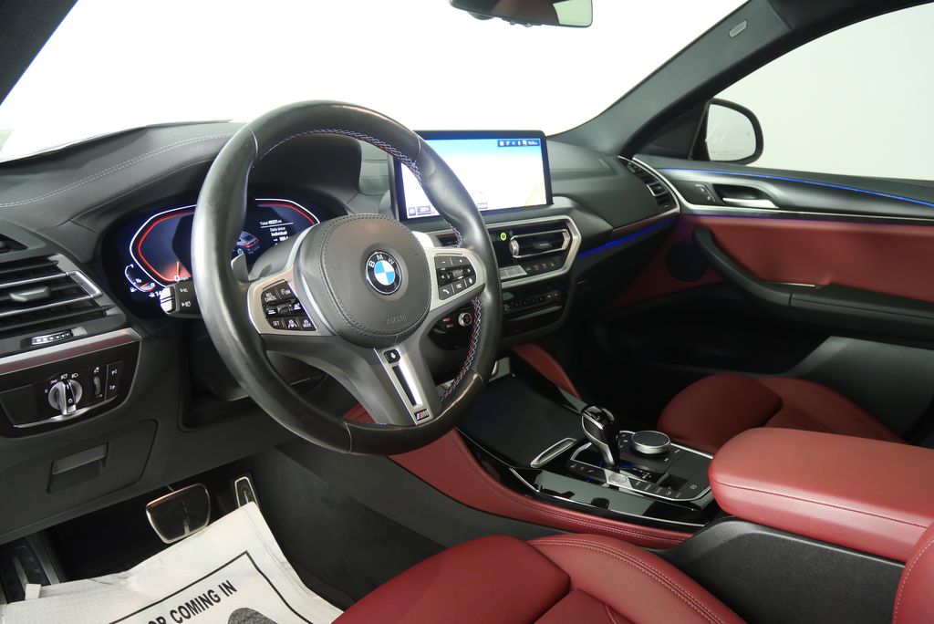 Thumbnail: 2022 BMW X4 - 13