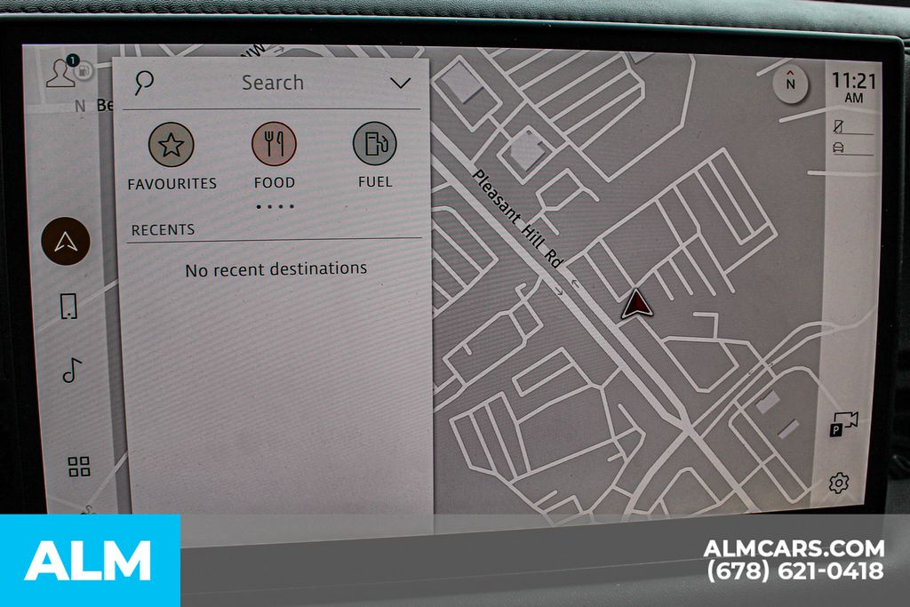Used 2025 Black Land Rover X image 32