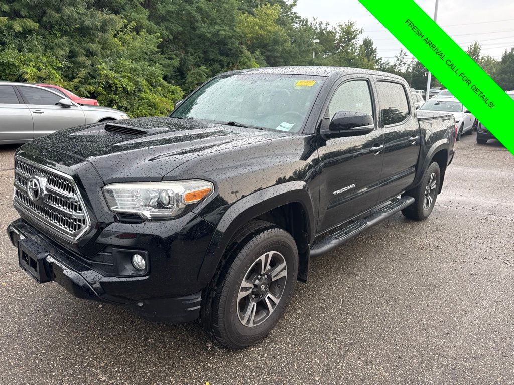 2016 Toyota Tacoma TRD Sport 4WD photo