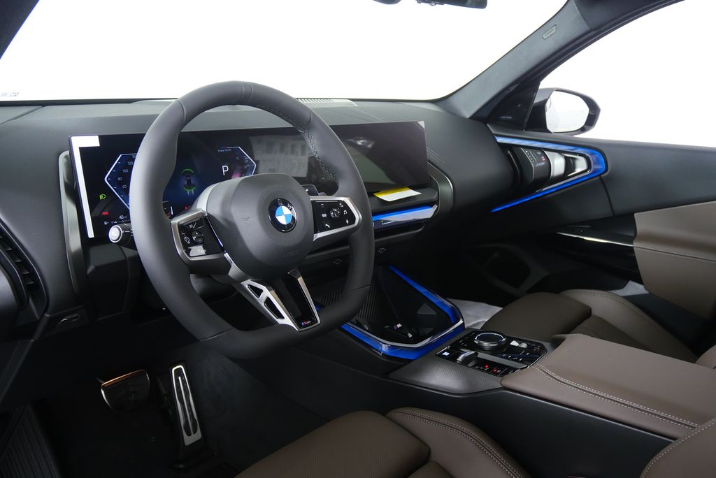 Thumbnail: 2026 BMW X3 - 13