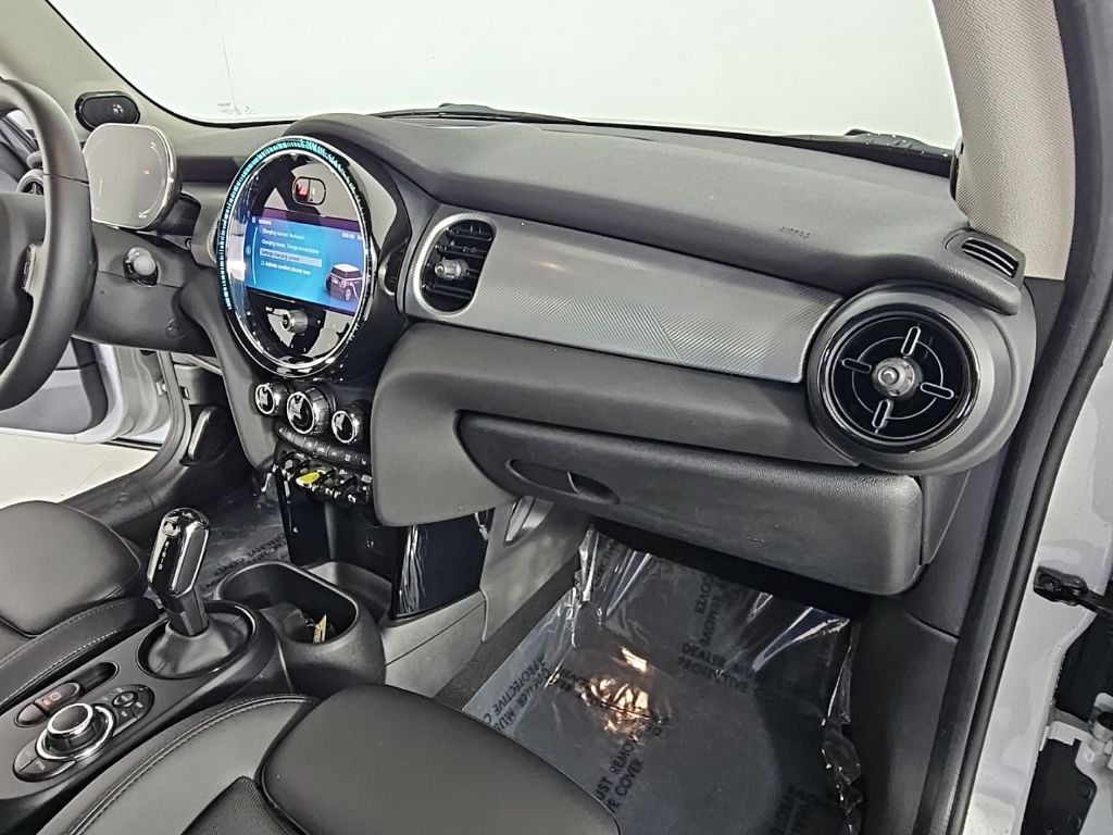 Thumbnail: 2023 MINI Cooper - 14