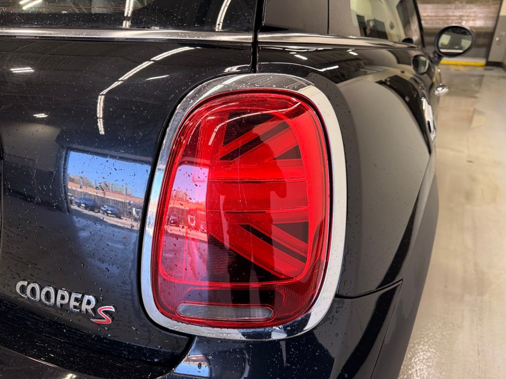 Thumbnail: 2023 MINI Cooper - 5
