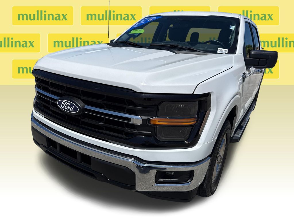 Certified Used 2025 White Ford XLT image 10