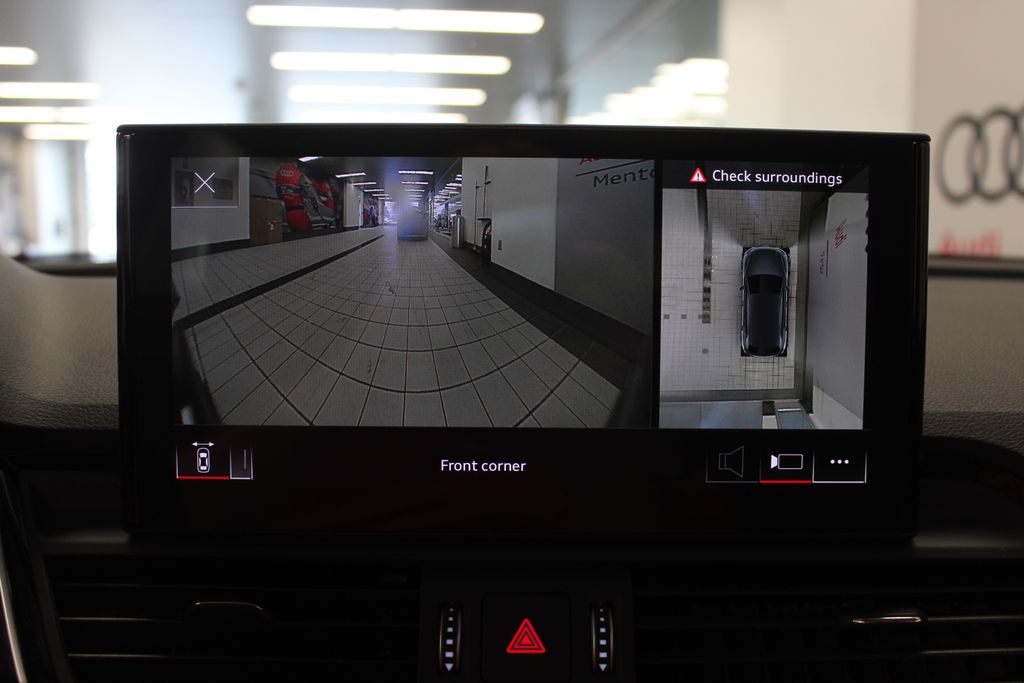 Thumbnail: 2023 Audi Q5 - 19