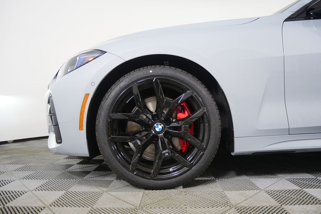 Thumbnail: 2026 BMW 4 Series - 8