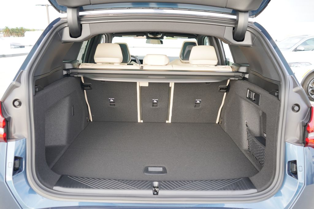 Thumbnail: 2026 BMW X3 - 20