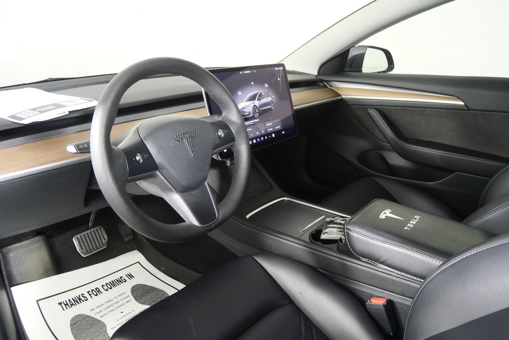 Thumbnail: 2023 Tesla Model 3 - 13