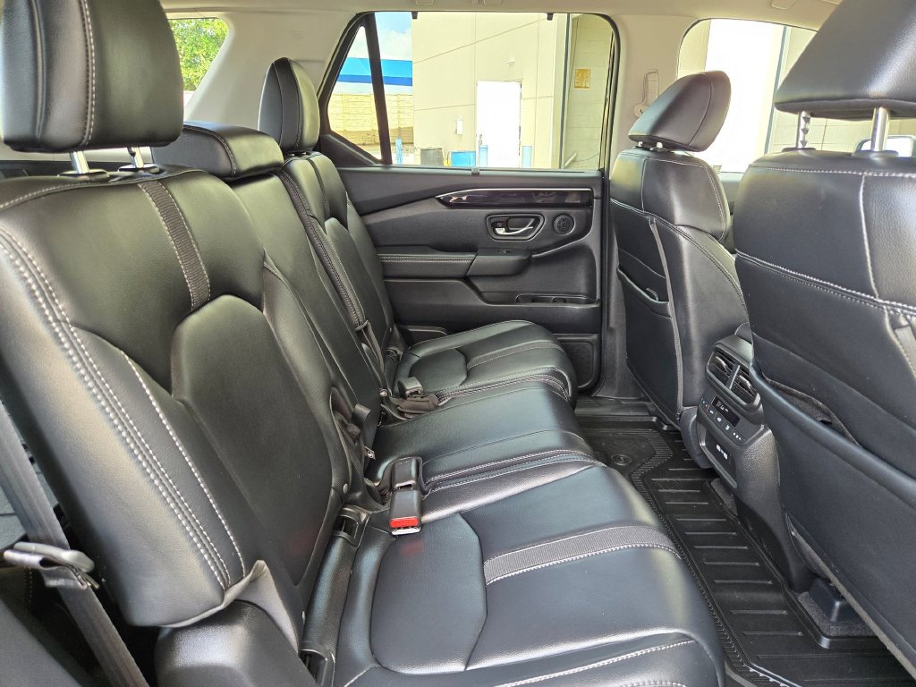 Used 2023 Honda Pilot SUV