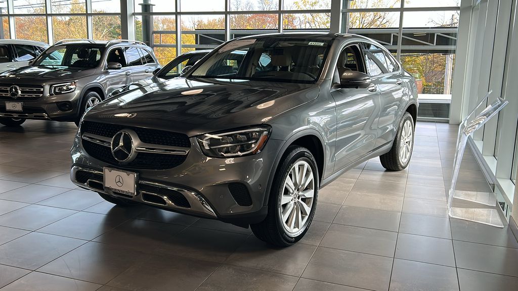 2021 Mercedes-Benz GLC 300 3