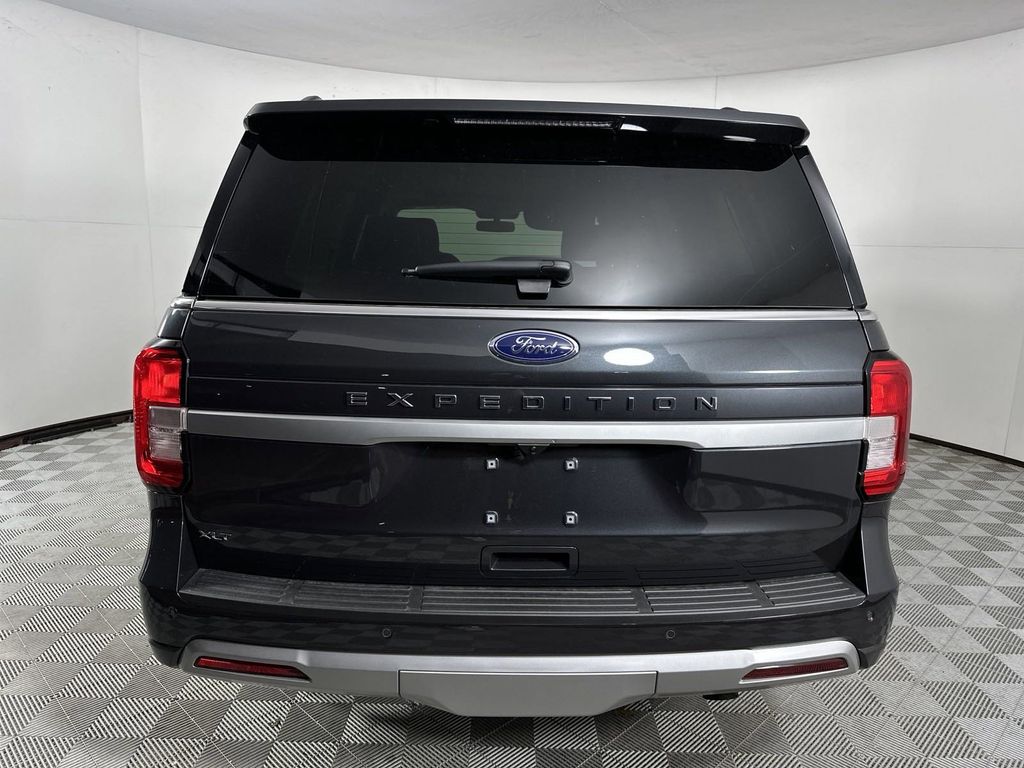 2024 Ford Expedition XLT 6