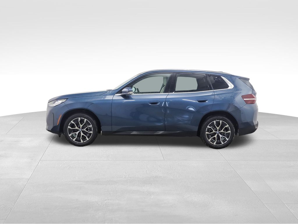 Thumbnail: 2026 BMW X3 - 2