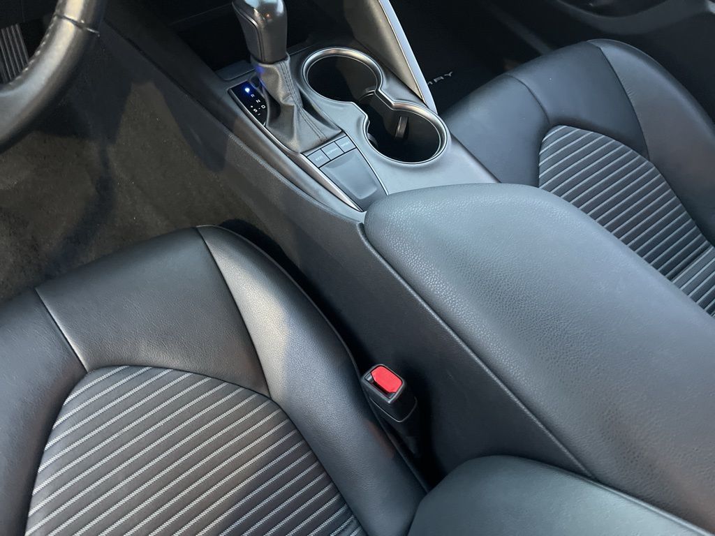 Thumbnail: 2023 Toyota Camry - 20