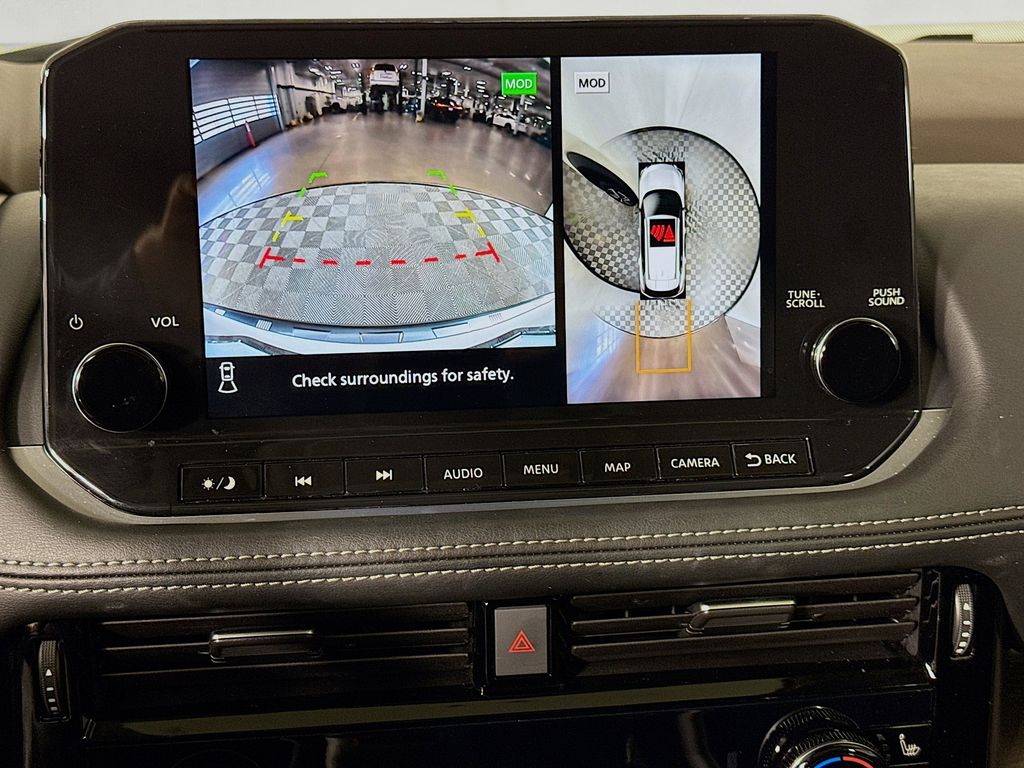 Thumbnail: 2023 Nissan Rogue - 14