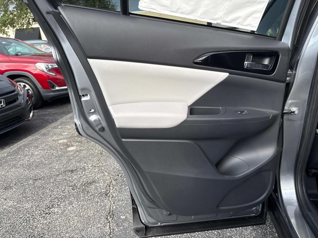 2025 Mitsubishi Eclipse Cross SEL - Photo 11