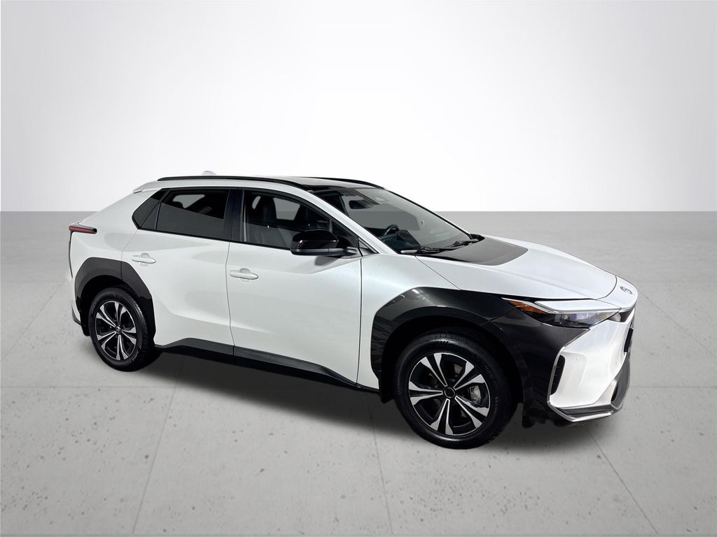 2023 Toyota bZ4X XLE