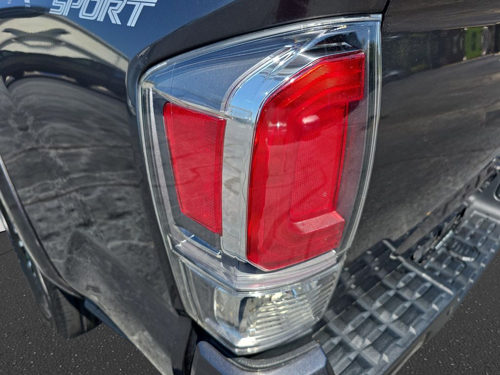 Used 2021 Toyota Tacoma Truck