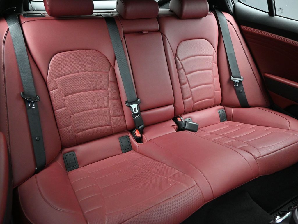 2023 Kia Stinger GT2