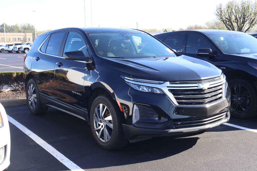 Thumbnail: 2023 Chevrolet Equinox - 3