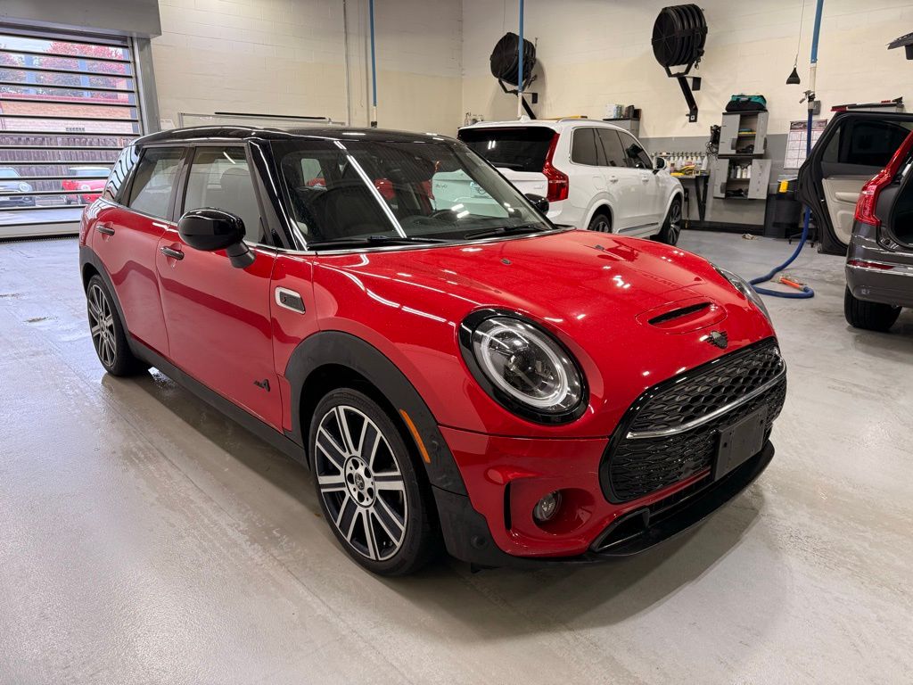 Thumbnail: 2023 MINI Cooper Clubman - 7