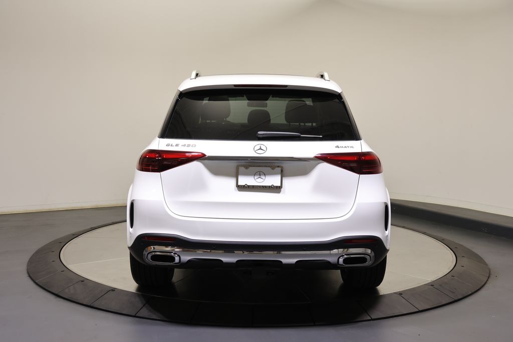 Thumbnail: 2026 Mercedes-Benz GLE - 6