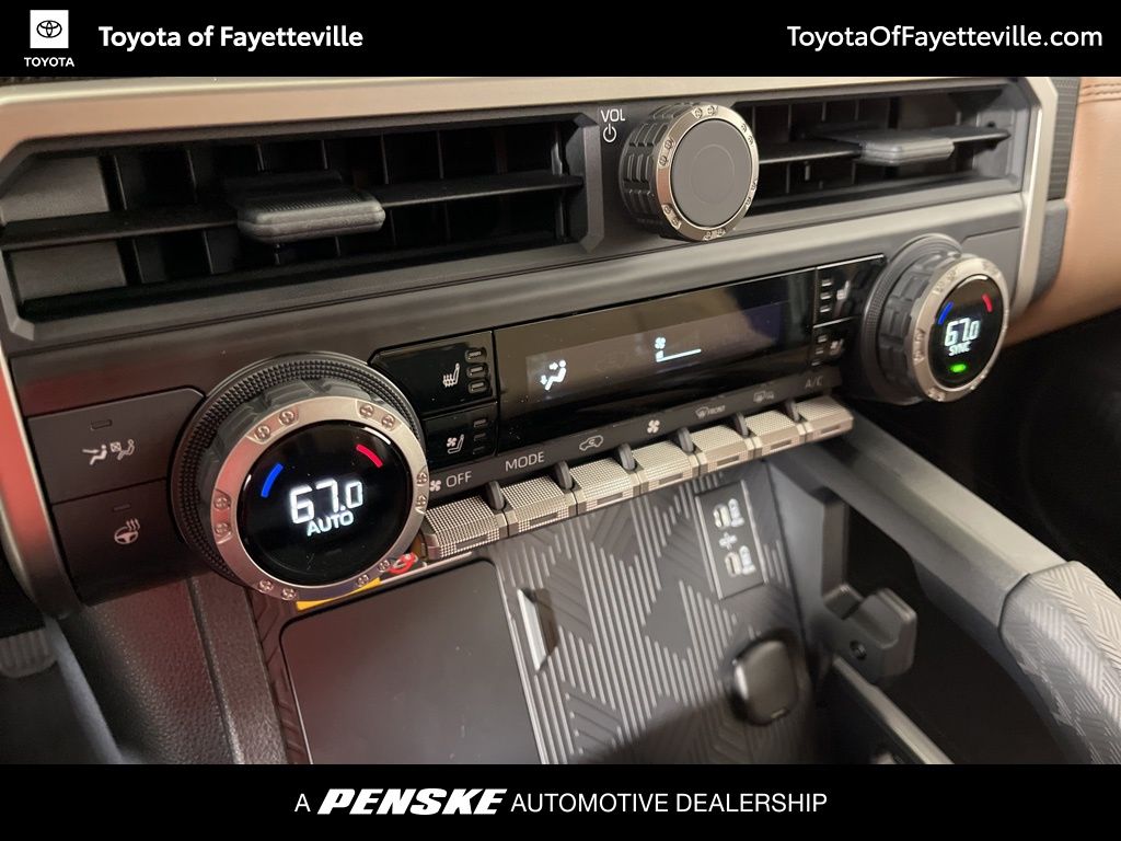 Thumbnail: 2025 Toyota 4Runner - 31