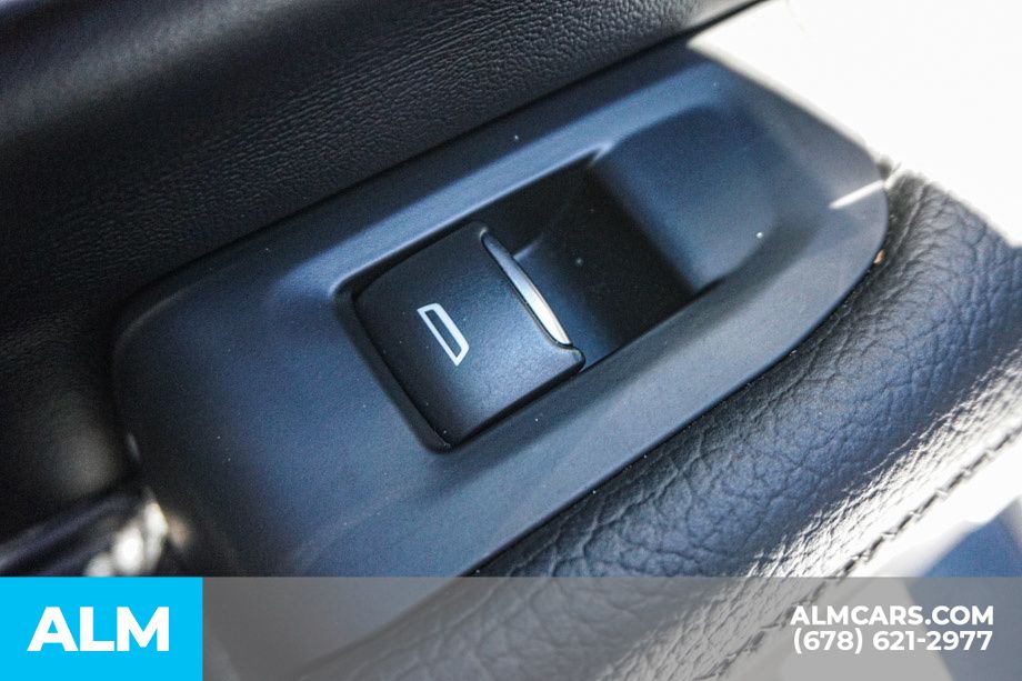 Used 2025 White GMC Denali image 55