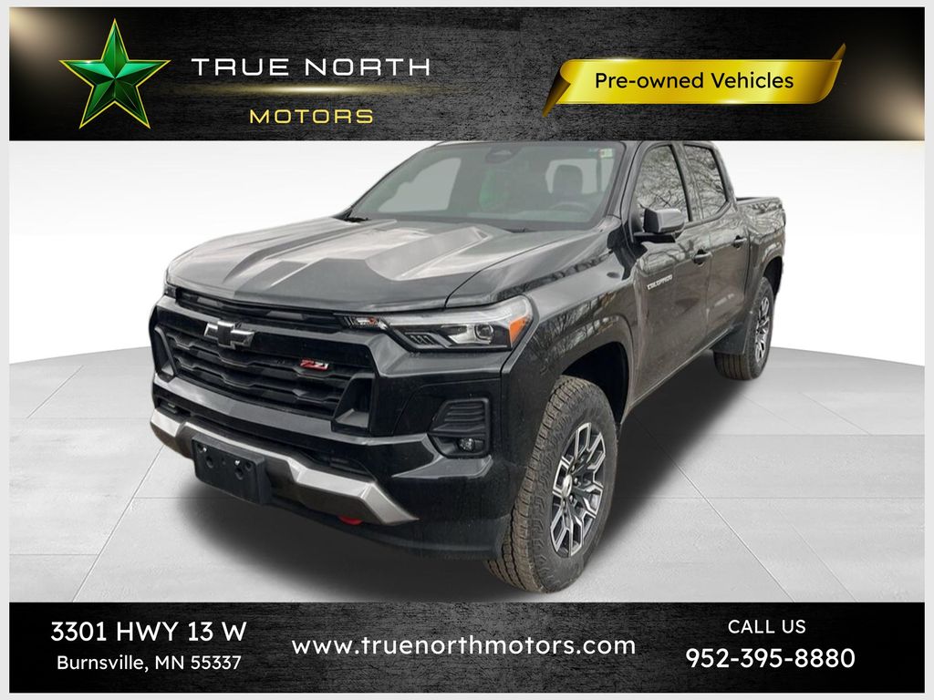 Black 2025 Chevrolet Colorado Z71 Crew Cab 4WD Pickup Truck Four-Wheel Drive 8-Speed Automatic