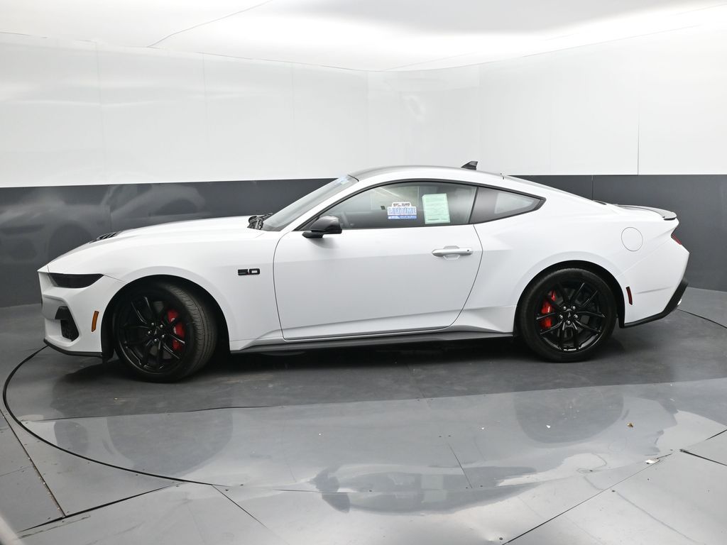 2025 Ford Mustang GT Premium Fastback