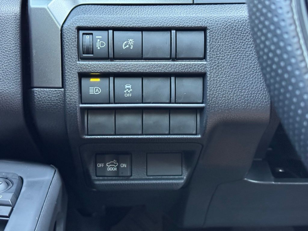2025 Toyota Tacoma SR5 Double Cab photo 14