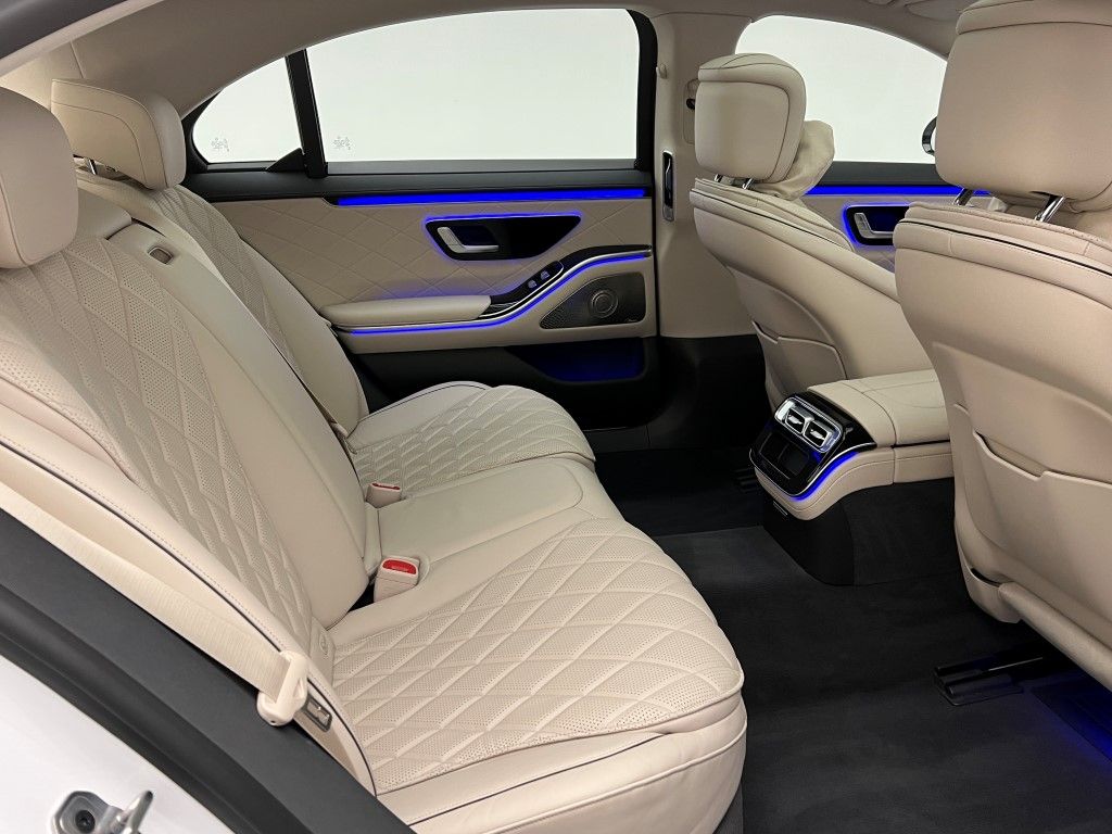 Thumbnail: 2024 Mercedes-Benz S-Class - 18