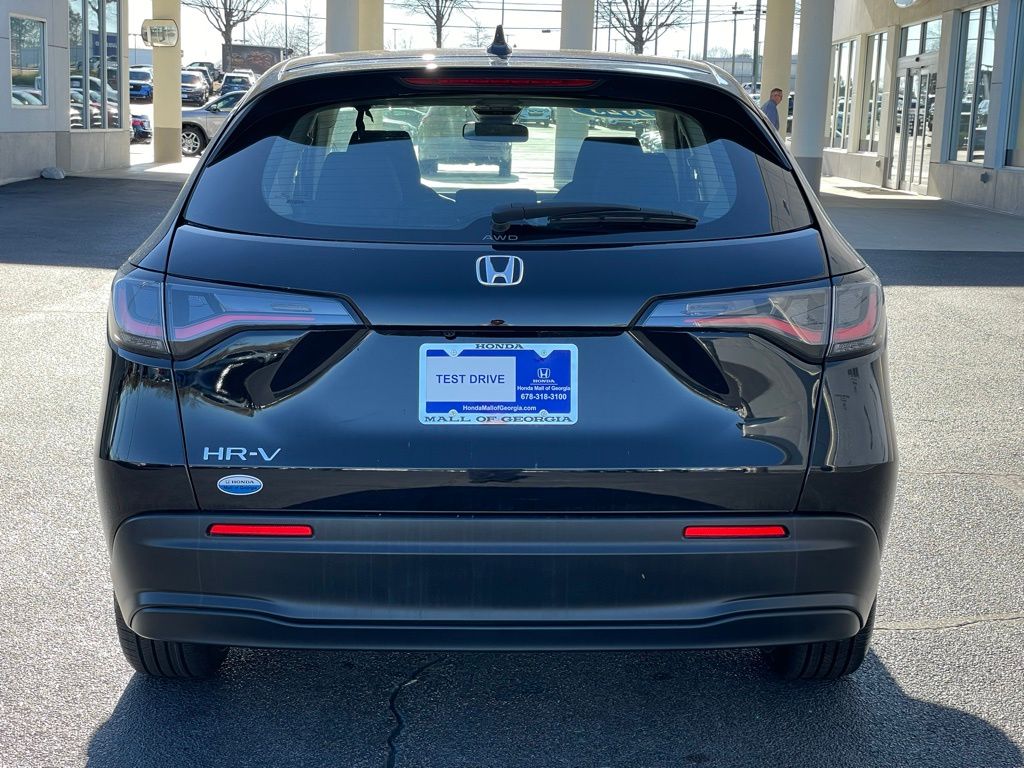 2023 Honda HR-V LX 4