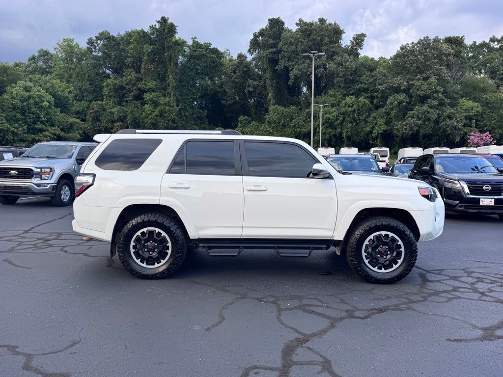 Toyota4Runner4