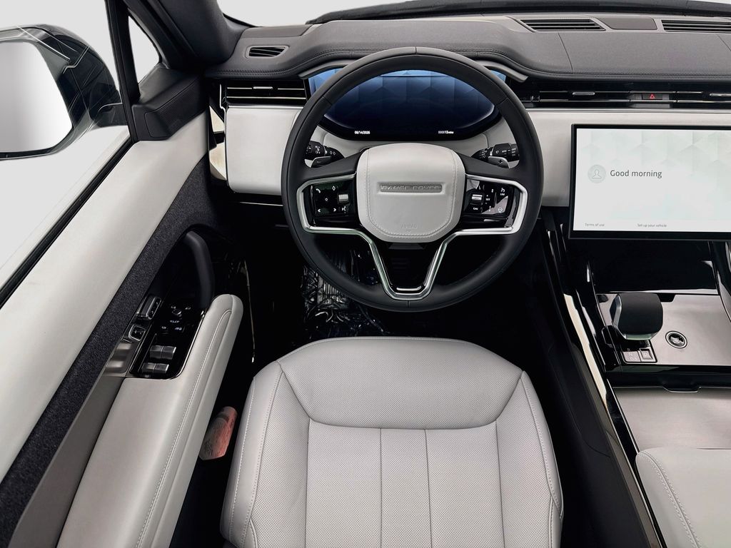 Thumbnail: 2026 Land Rover Range Rover Sport - 10