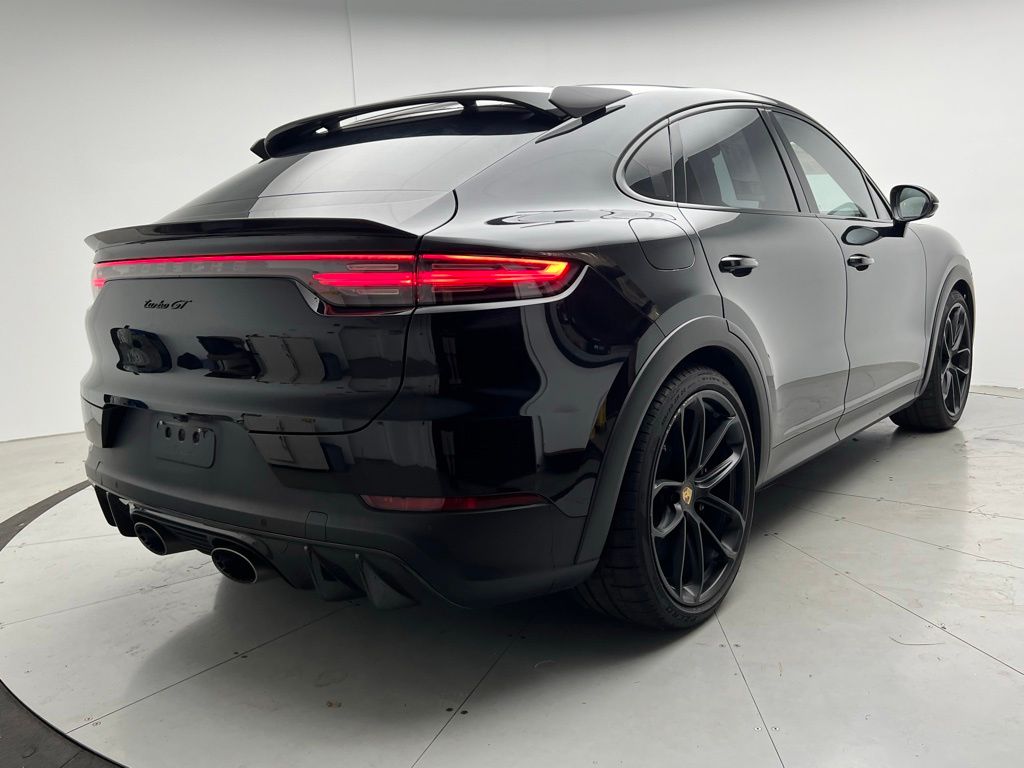 Thumbnail: 2022 Porsche  - 22