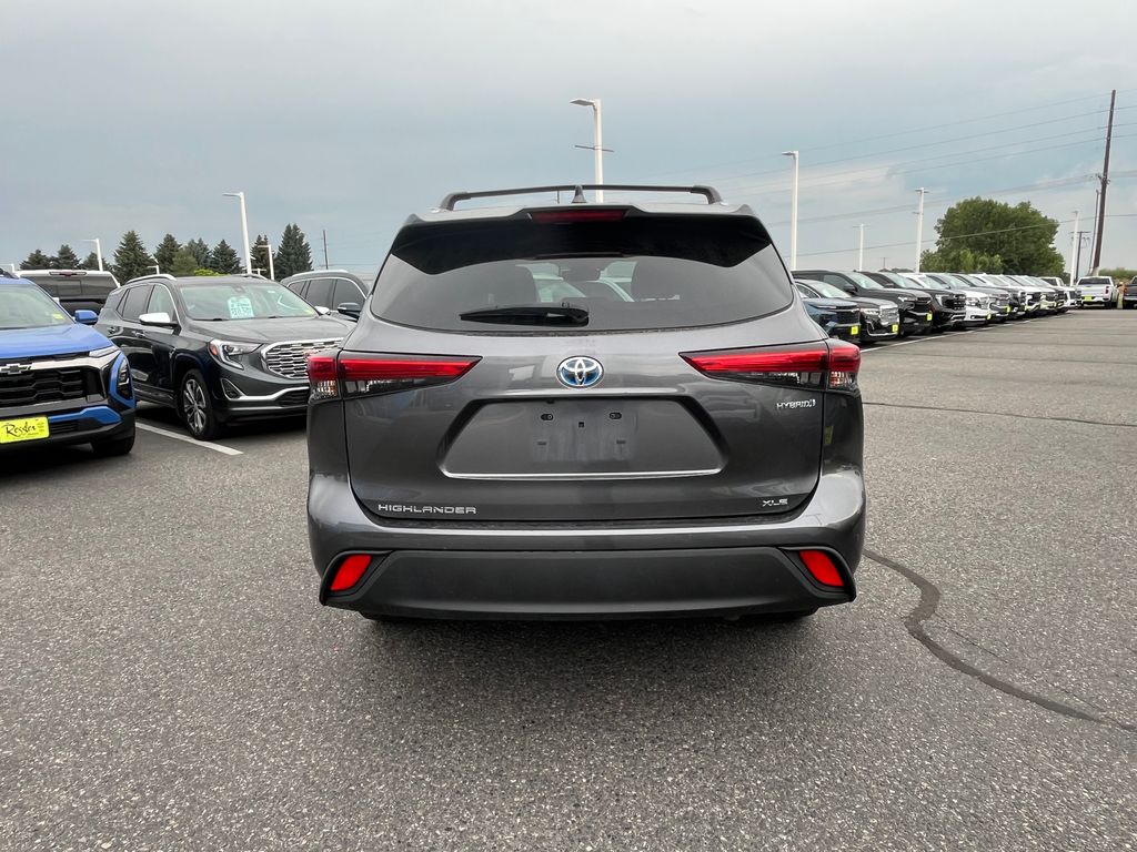 Used 2020 Toyota Highlander Hybrid SUV