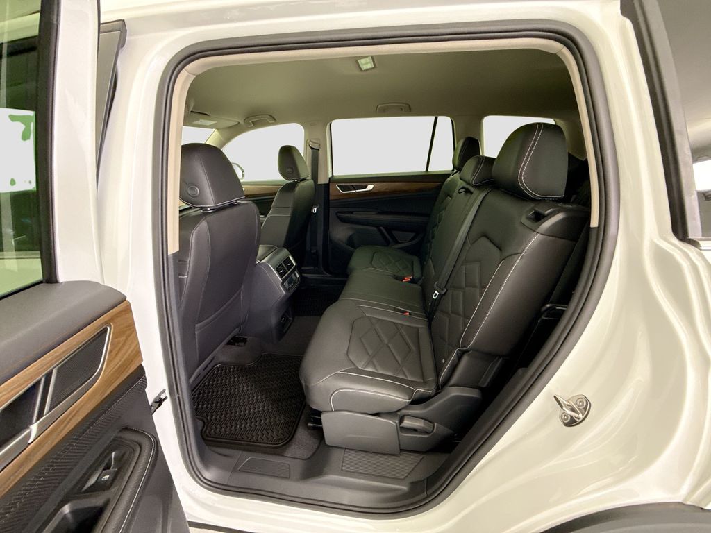 Thumbnail: 2026 Volkswagen Atlas - 19