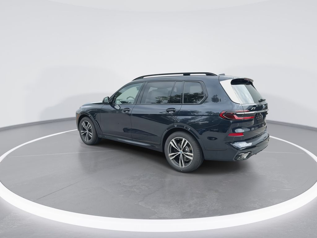 Thumbnail: 2027 BMW X7 - 6