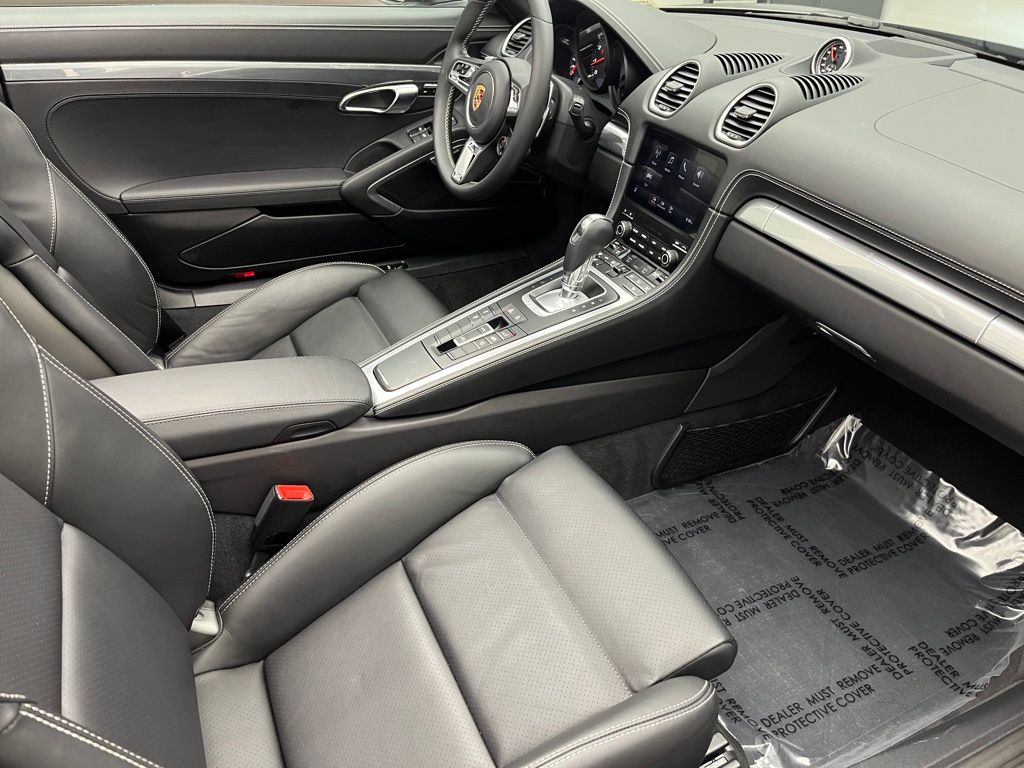 Thumbnail: 2024 Porsche 718 Boxster - 29