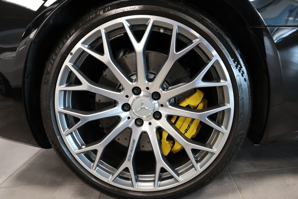 Thumbnail: 2022 Mercedes-Benz SL-Class - 14