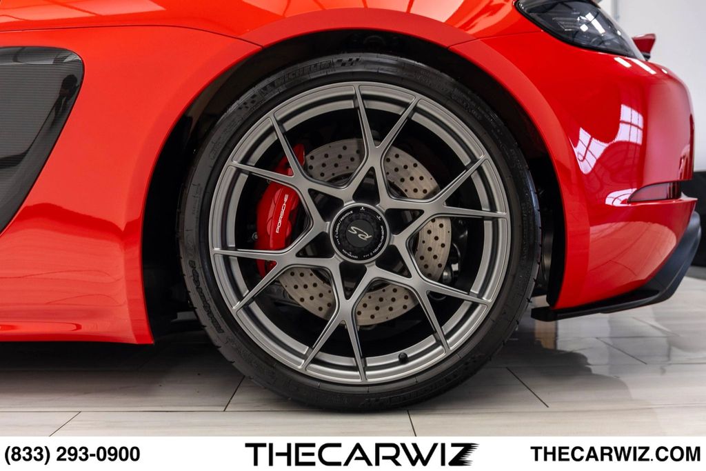 2023 Porsche 718 Cayman