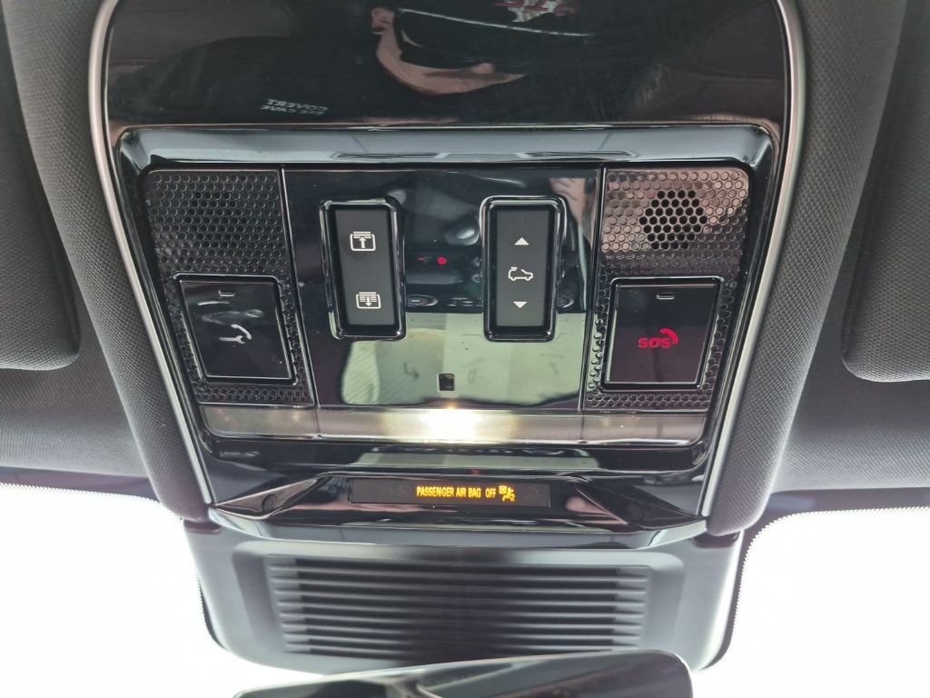 Used Car 2023 Land Rover Range Rover Sport  Se Dynamic For Sale Under $70,000 In Austin, Texas