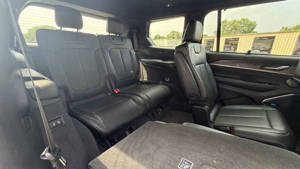 2022 Jeep Grand Cherokee L Overland - Photo 15