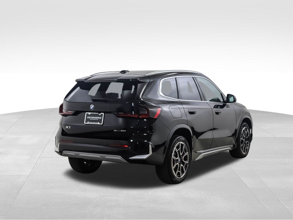 2025 BMW X1 xDrive28i 5
