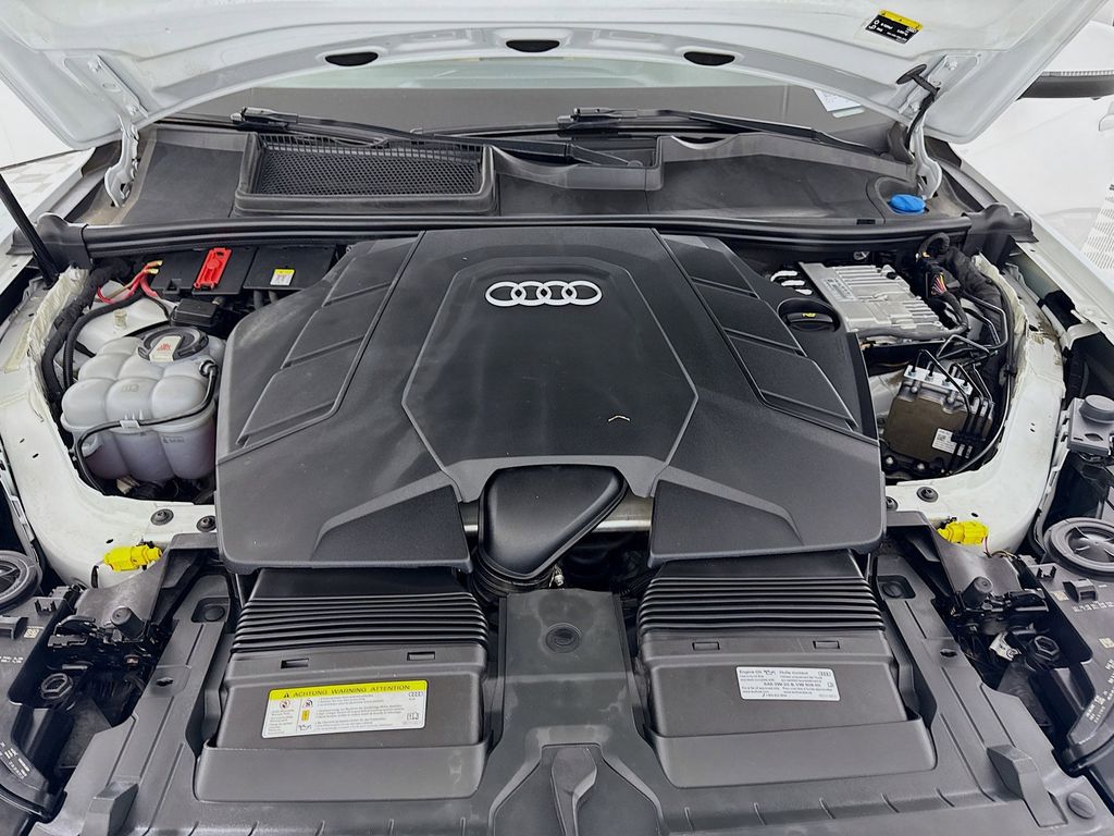 Thumbnail: 2020 Audi Q7 - 30