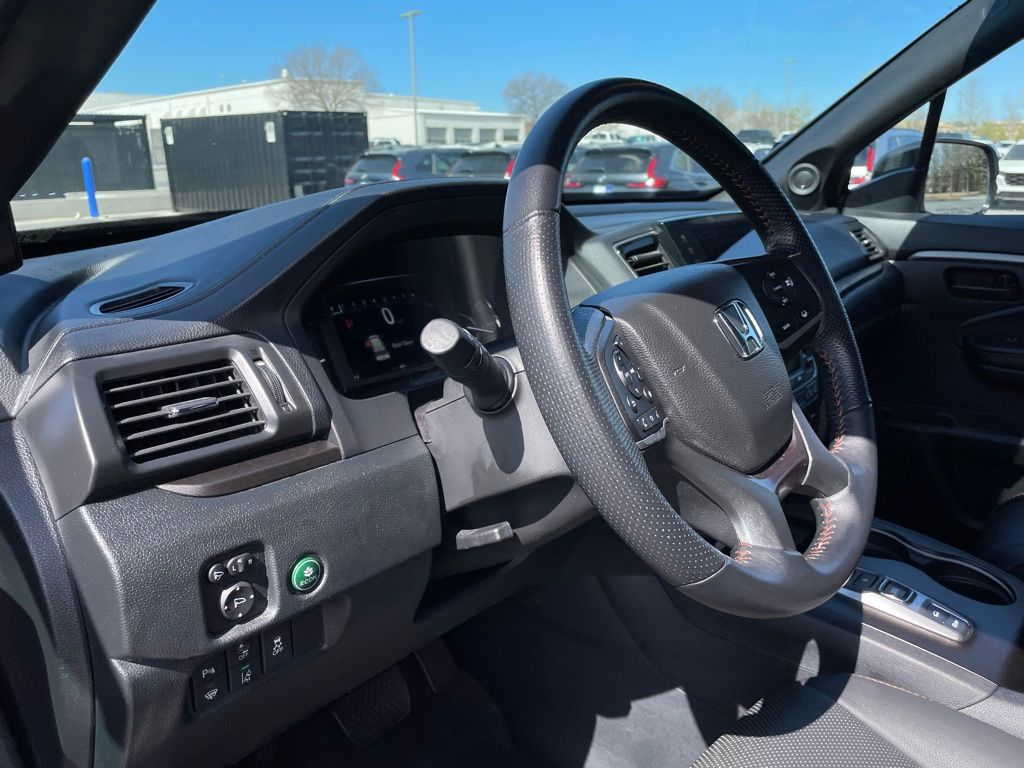 Thumbnail: 2023 Honda Passport - 28