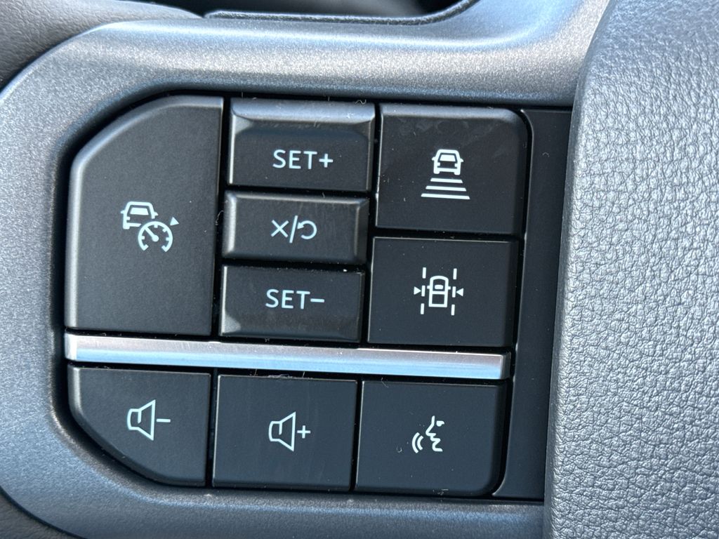 New 2026 Gray Ford Lariat image 33