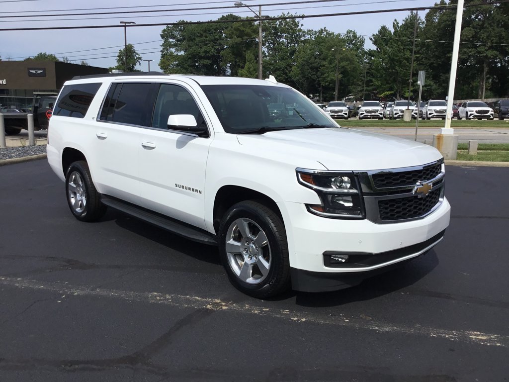 Thumbnail: 2017 Chevrolet Suburban - 7